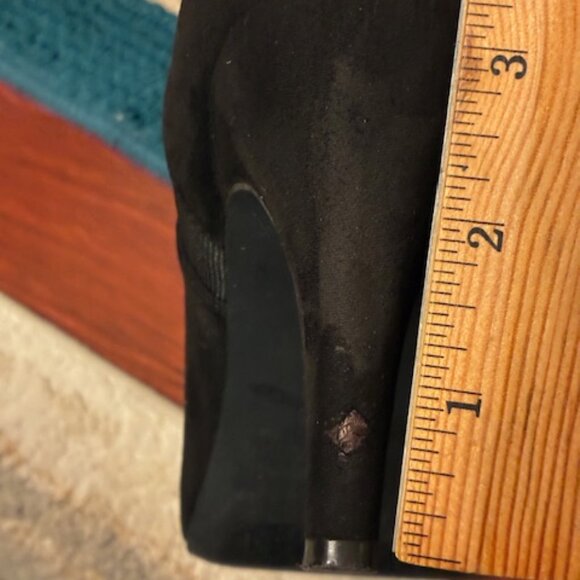 Nine West Women's Cameo3Y Black Faux Suede 3.5" heel Booties Dressy Size 11 - Picture 13 of 14